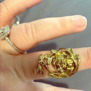 Fashion Yellow Gold Ring (Rose Design) Size 8